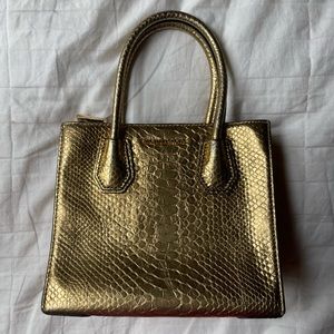 Gold Faux Michael Cora alligator skin purse